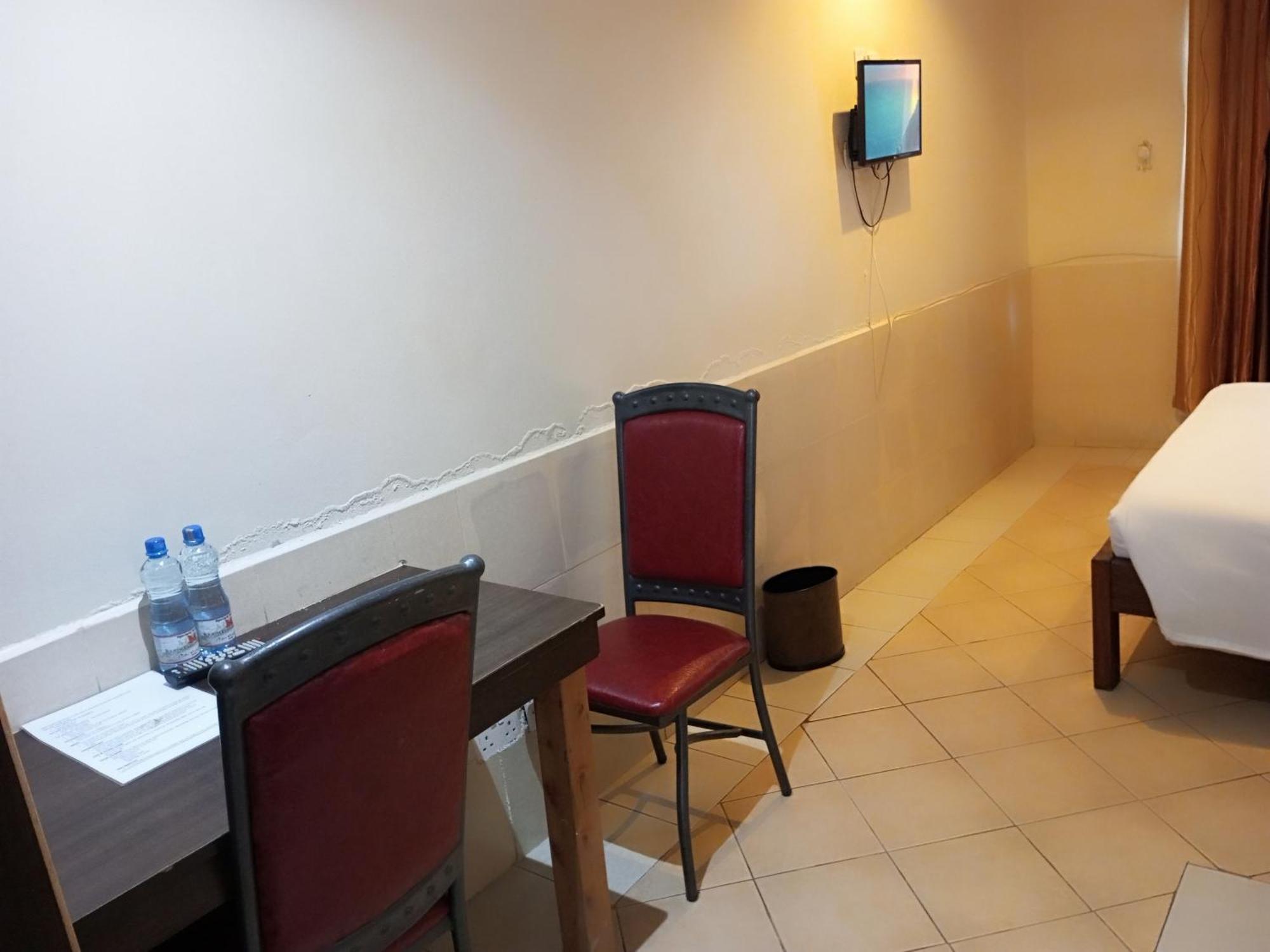 Fourth Parklands Hotel Nairobi Extérieur photo
