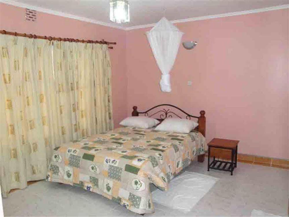 Fourth Parklands Hotel Nairobi Extérieur photo